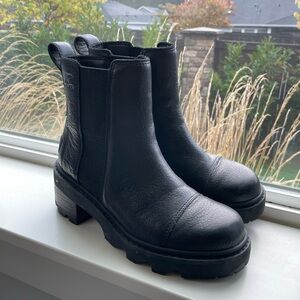 Sorel women's Joan pull on boots